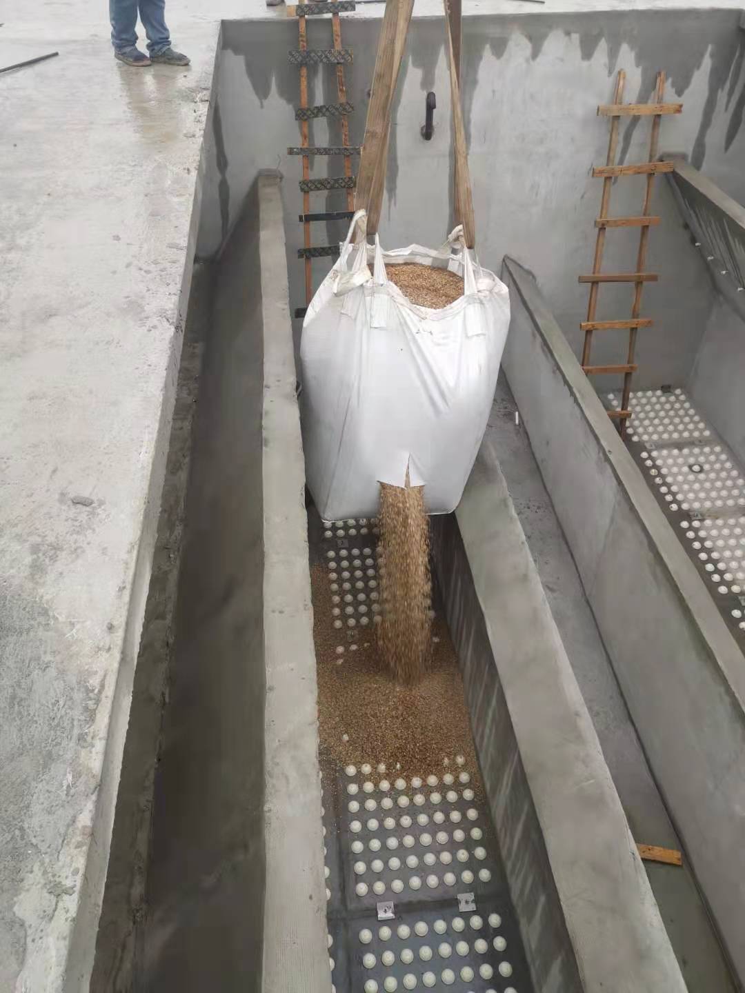 茂名石化V型滤池